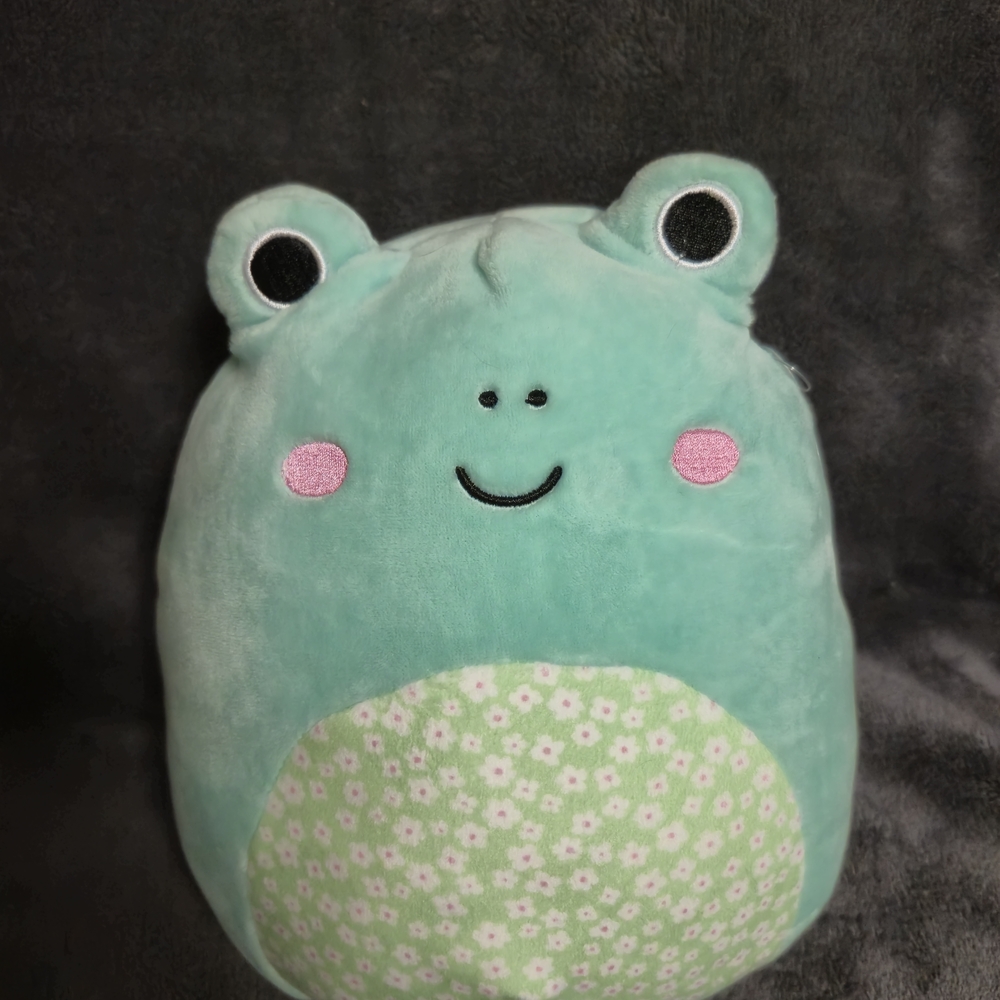 Squishmallow's Wendy Floral Green Frog Stuffed Animal